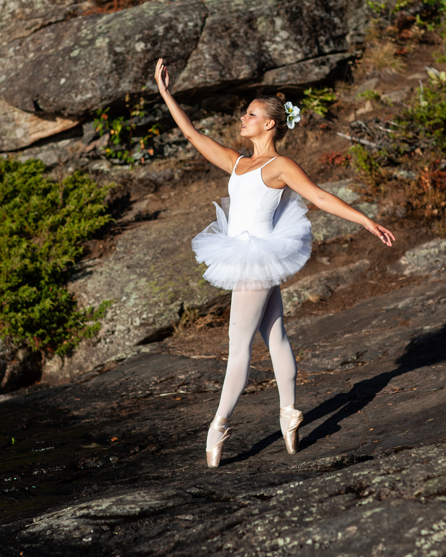 Muskoka Ballet Dancer fitness and beauty Toronto Canada dance photographer David Walker