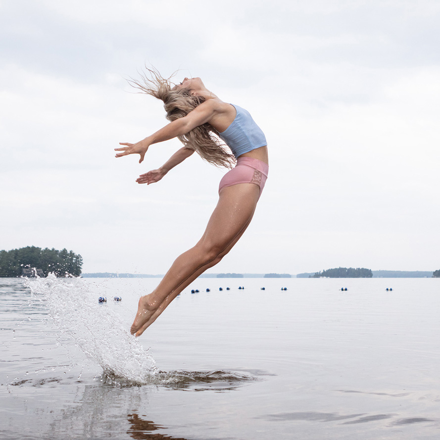 Muskoka dancer fitness and beauty Toronto Canada dance photographer David Walker