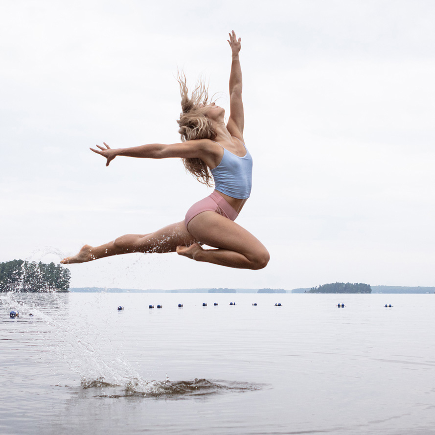 Muskoka dancer fitness and beauty Toronto Canada dance photographer David Walker