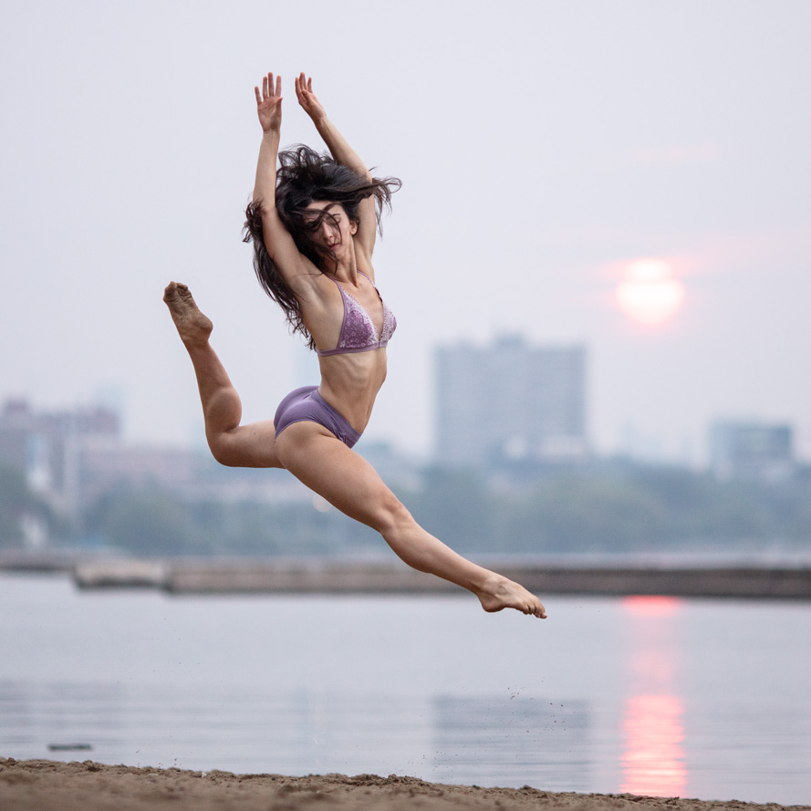 Dancer fitness and beauty Toronto Canada dance photographer David Walker