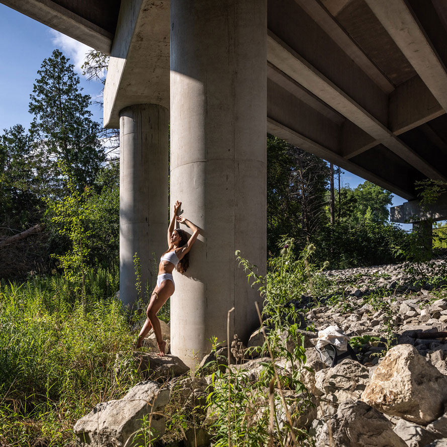 Dancer in Nature Toronto Canada dance photographer David Walker